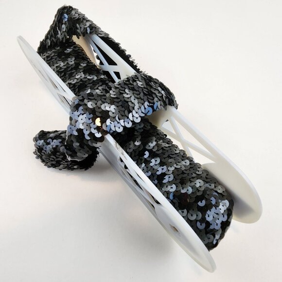 Simplicity Sequin Trim 4yd – DIY Ribbon Sparkle - Picture 1 of 5